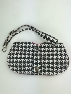 CASE PINGENTE ESTAMPADA