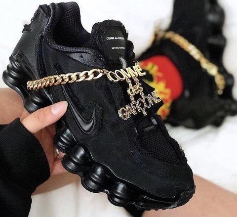 Nike shox 12 molas