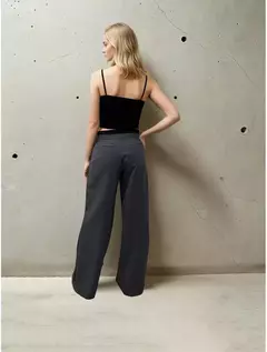Calça alfaitaria renda cós wide leg chumbo - comprar online