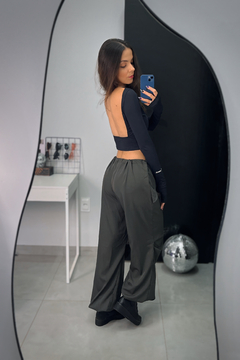 Cropped Scarlett manga longa - comprar online