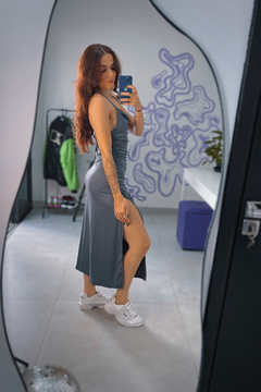 Vestido fenda Scarlett cinza - comprar online
