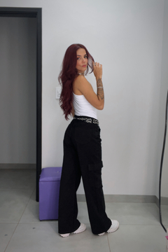 Calça cargo wide leg preta - comprar online