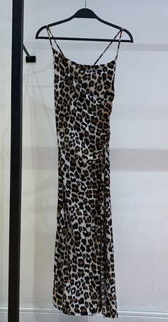 Vestido fenda Scarlett estampa onça