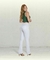 Calça Flare Branca - Fem na internet