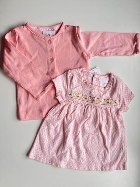 Dúo color durazno Carter's t6m(194)NUEVO