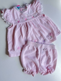 Duo rosa vestido y cubrepañal rosa bordado LIttle Lindsey 0-6m (201)