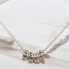 Collar con Mini Dijes de Plata - tienda online