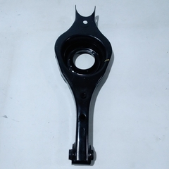 Bandeja Inferior Direita da Suspensão Traseira Hyundai Azera 2009 Cod 62758