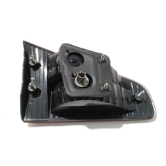 Lanterna da Tampa Traseira Lado Direito Subaru Tribeca 2009 Cod 64429 - comprar online