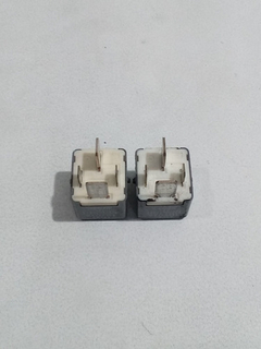 Par De Rele 9098702025 Toyota Rav4 2008 Cód 60136 na internet