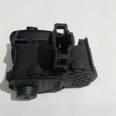 Trava Da Portiola Tanque Combustível Touareg 2011 Cod 61517 - comprar online