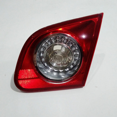 Lanterna Tampa Traseira Lado Direito Passat 2010 Cod 56713