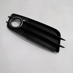 Grade Do Farol De Milha Lado Esquerdo Audi A4 2010 Cod 56025 na internet