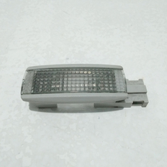 Luz Do Quebra Sol Volkswagen Passat 2001 Cod 57237