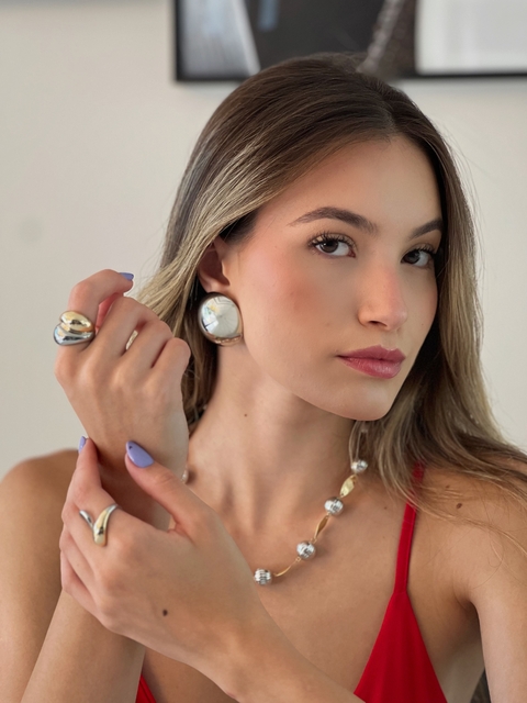 Brinco meia esfera maxi - comprar online