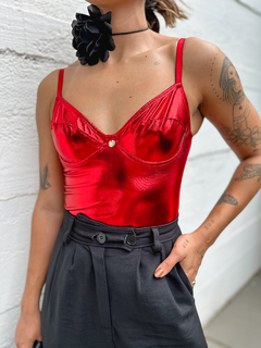 Body Feminino Ivete na internet