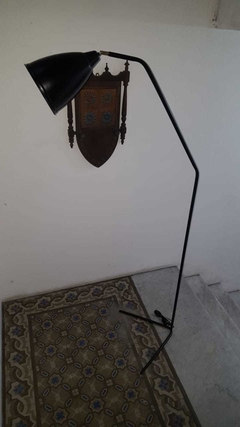 Lámpara de Pie Vintage Exclusiva con Movimiento con pantalla de tela 10% menos - comprar online
