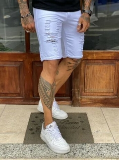 Bermuda Jeans Destroyed Rasgada Branca (Masculina) - loja online