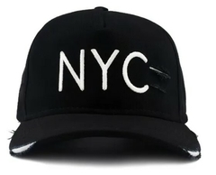 Boné Strapback Fitão Nyc New York City C/Rasgo Destroyed Aba Curva na internet