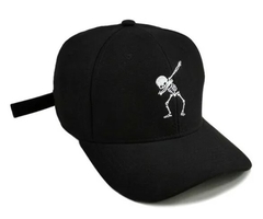 Boné Strapback Fitão Skull Dab Caveira Dançando Aba Curva Preto