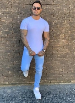 Calça Jeans Super Skinny Linha Premium Azul Claro (Masculina) na internet