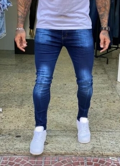 Calça Jeans Super Skinny Linha Premium Azul Escuro (Masculina) - comprar online
