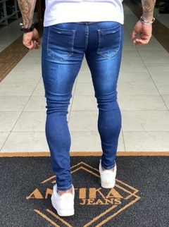 Calça Jeans Super Skinny Linha Premium Azul Escuro (Masculina) - loja online