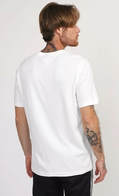 CAMISETA ADIDAS ORIGINALS TREFOIL BRANCA 100% Algodão - Urban Store - Moda Masculina, Roupas, Calçados e muito mais!
