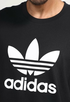 CAMISETA ADIDAS ORIGINALS TREFOIL PRETA 100% Algodão na internet