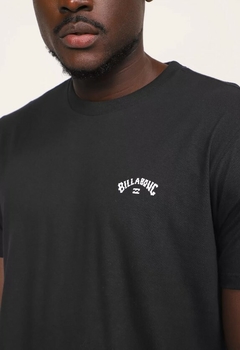 CAMISETA BILLABONG SMALL ARCH PRETO 100% Algodão