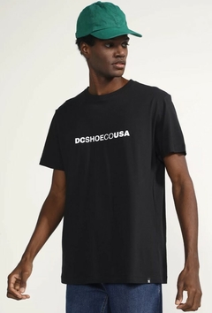 CAMISETA DC SHOES CO USA PRETA 100% Algodão