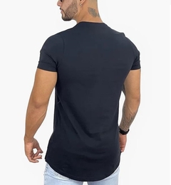 Camiseta Longline BuH Logo Pink 100% Algodão Preta (Masculina) na internet