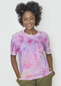 Camiseta No Age Tie Dye C/ Estampa Nas Costas "No Age To Believe" (Unissex) - Urban Store - Moda Masculina, Roupas, Calçados e muito mais!