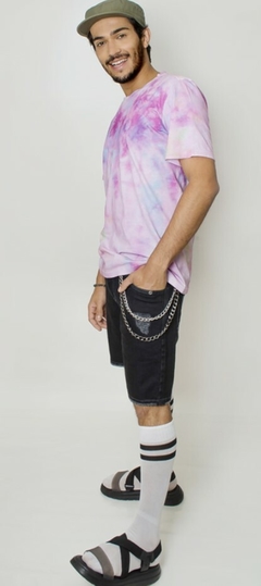Imagem do Camiseta No Age Tie Dye C/ Estampa Nas Costas "No Age To Believe" (Unissex)