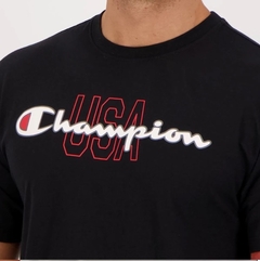 Camiseta Champion Logo USA 100% Algodão Preta (Masculina) - Urban Store - Moda Masculina, Roupas, Calçados e muito mais!