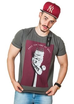 Camiseta Reserva Você Tem Fome de Que? - Cinza Vintage na internet