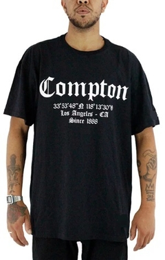 Camiseta Compton Los Angeles CA 100% Algodão Preta (Masculina)