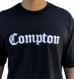 Camiseta Compton 100% Algodão Preta (Masculina) - comprar online
