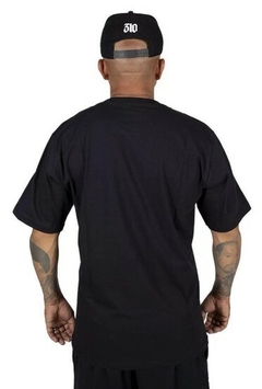 Camiseta Compton The Compton Life 100% Algodão Preta (Masculina) - Urban Store - Moda Masculina, Roupas, Calçados e muito mais!