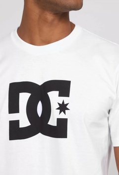Camiseta DC Shoes Star Branca 100% Algodão - Urban Store - Moda Masculina, Roupas, Calçados e muito mais!
