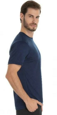 Camiseta Golf West Azul Marinho Small Logo Amarelo (Masculina) - comprar online