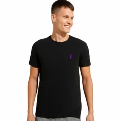 Camiseta Golf West Preta Small Logo Lilás (Masculina)