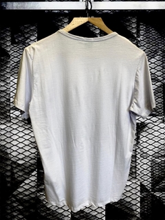 Camiseta Hugo Boss - Branca C/Verde - comprar online