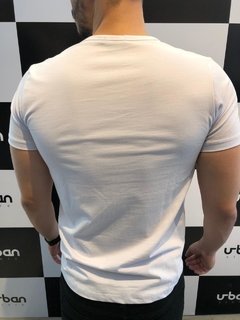 Camiseta Hugo Boss - Branca C/Verde
