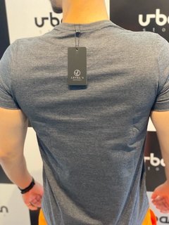 Camiseta Level's Jeans 70's Angeles - Cinza Mescla - Urban Store - Moda Masculina, Roupas, Calçados e muito mais!