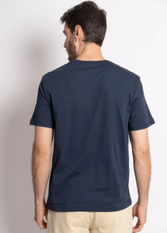 Camiseta Basicando Essencial Gola Redonda 100% Algodão Azul Marinho (Masculina) na internet