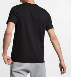 Camiseta Nike Just do It Swoosh 100% Algodão Preto (Masculina) - Urban Store - Moda Masculina, Roupas, Calçados e muito mais!