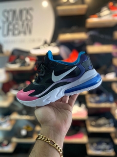 Tênis Nike Air Max 270 React Preto C/Rosa (Feminino)