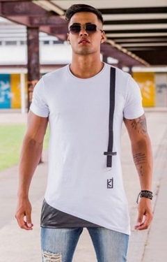 Camiseta Long King Joy Elegance Vibe  - Branca