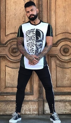 Camiseta Long King Joy Sempre Lutamos - Branca - comprar online